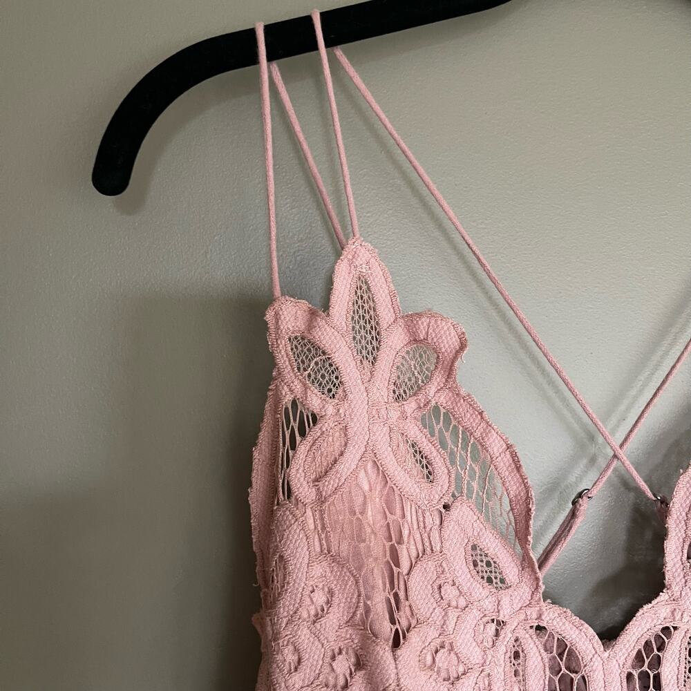 Free People Pink Lace Peplum Blouse - Picture 4 of 16